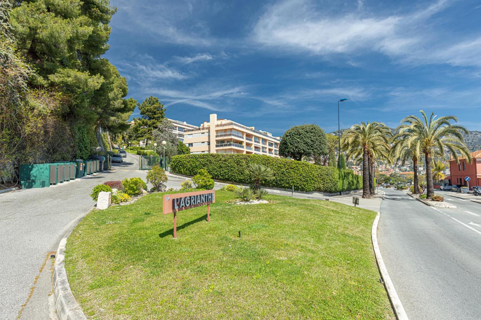 2 Bdr Villefranche-Sur-Mer Sea View Parking And Swimming Pool ภายนอก รูปภาพ