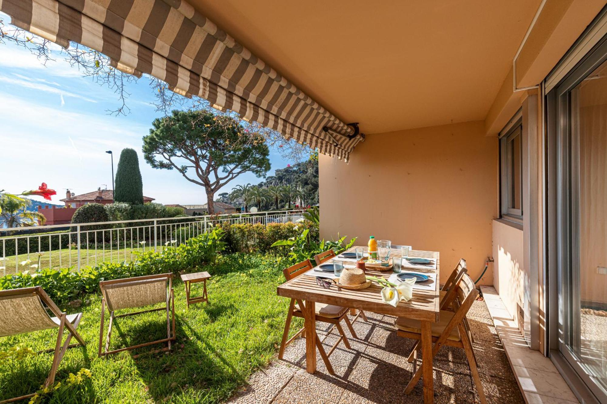 2 Bdr Villefranche-Sur-Mer Sea View Parking And Swimming Pool ภายนอก รูปภาพ